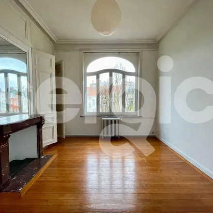 Image 6 - 98 Avenue de Bretagne, 59160 Lille, France - Apartment for rent