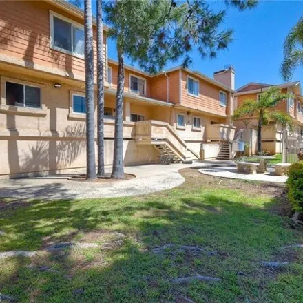 Buy this 2 bed condo on 621 D Street in Chula Vista, CA 91950