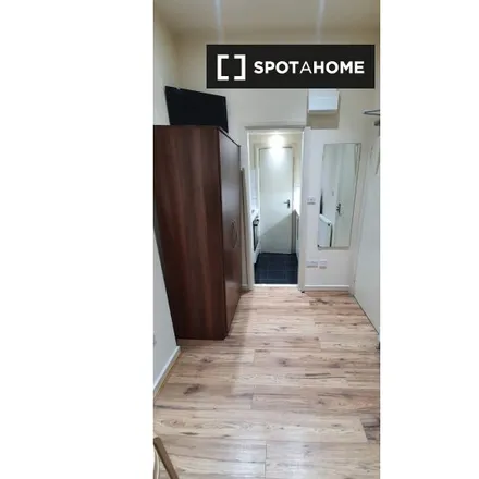 Rent this studio apartment on Anson Road in London, NW2 3UX