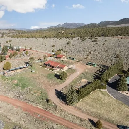 Image 1 - North Grass Valley Road, Pine Valley, Washington County, UT 84781, USA - House for sale