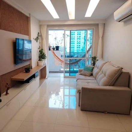 Buy this 3 bed apartment on Caminho do Canto do Rio in São Francisco, Niterói - RJ