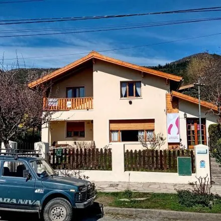 Image 2 - Lonquimay 3944, Melipal, 8400 San Carlos de Bariloche, Argentina - House for sale