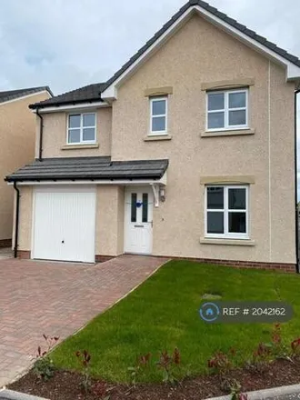 Rent this 4 bed house on Calender Avenue in Kirkcaldy, KY1 2HG