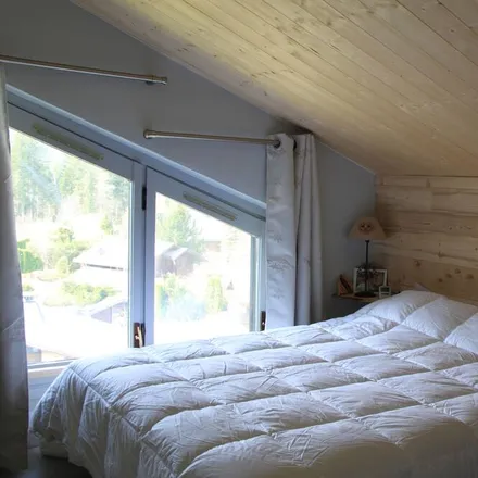 Rent this 3 bed apartment on 74400 Chamonix-Mont-Blanc