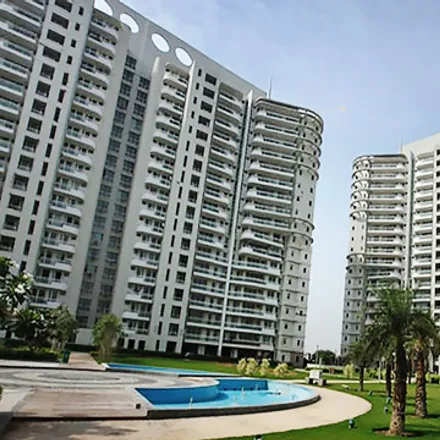 Rent this 4 bed apartment on unnamed road in Sector 43, Gurugram - 122002