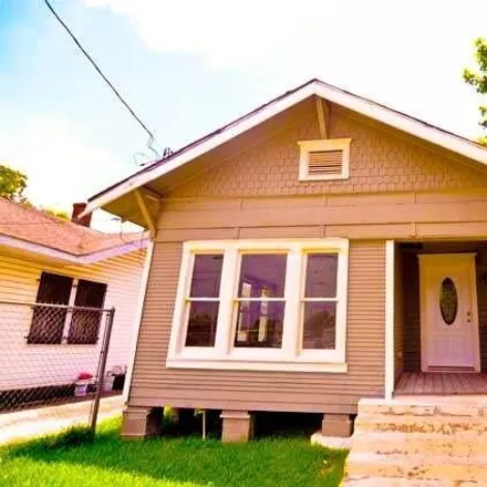 Rent this 3 bed house on 2123 Marion St in Houston, Texas