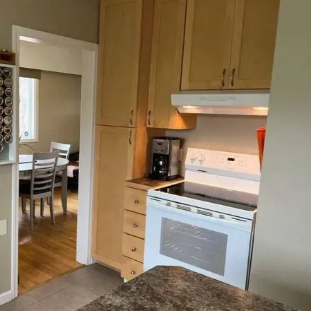 Image 6 - Cranbrook, BC V1C 1H7, Canada - Apartment for rent