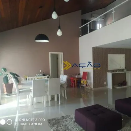 Buy this 3 bed apartment on Rua Professor Estácio Tavares de Mello in Varginha, Itajubá - MG