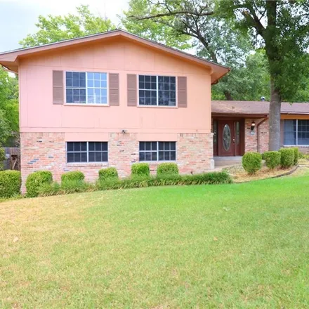 Buy this 3 bed house on 3098 Hickory Road in Temple, TX 76502