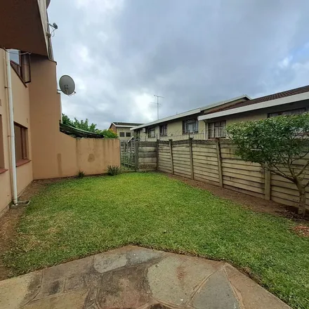 Image 3 - Kings Road, Manors, Pinetown, 3610, South Africa - Apartment for rent