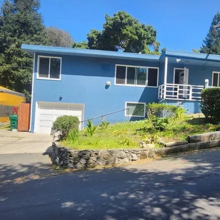 Buy this studio house on 6031 Park Avenue in East Richmond Heights, Contra Costa County