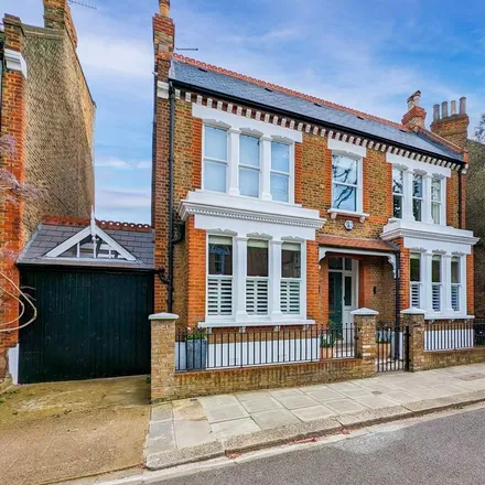 Rent this 5 bed house on 18 Rylett Crescent in London, W12 9RH
