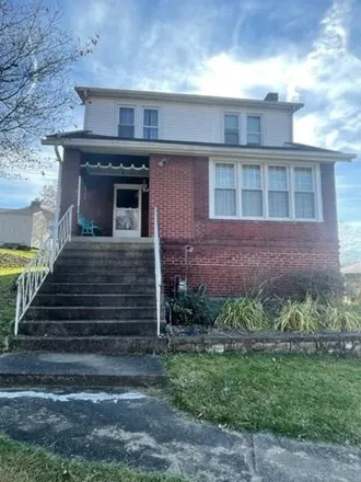 Buy this 3 bed house on 471 Zane Street in Glen Dale, Marshall County