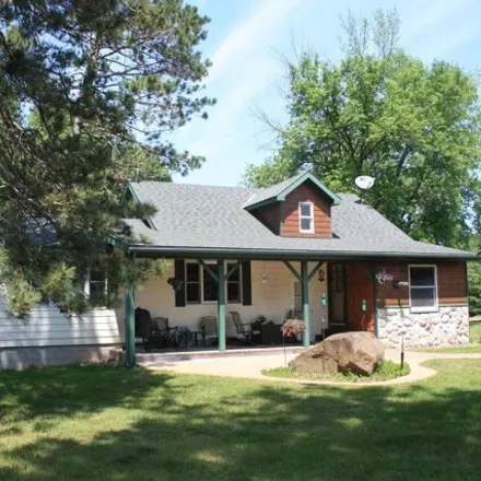 Image 2 - Peterson A Road, Lake Nebagamon, Highland, WI, USA - House for sale