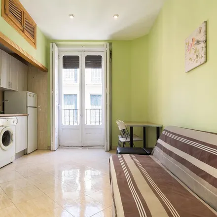 Rent this 1 bed apartment on Hostal Los Alpes in Calle de Fuencarral, 17