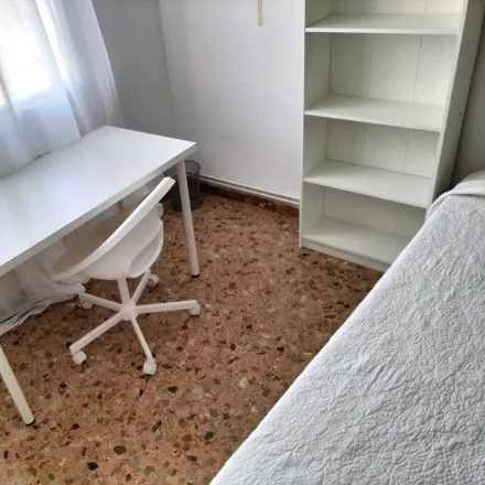 Image 4 - Carrer del Vinalopó, 11, 46021 Valencia, Spain - Room for rent