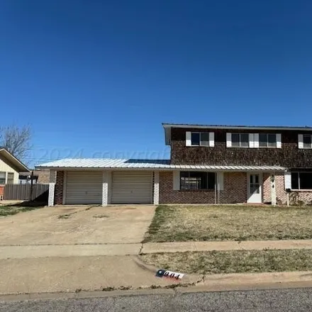 Buy this 3 bed house on 904 West Terry Road in Pampa, TX 79065