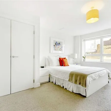 Rent this 2 bed apartment on Isaac Way in London, SE1 1EA