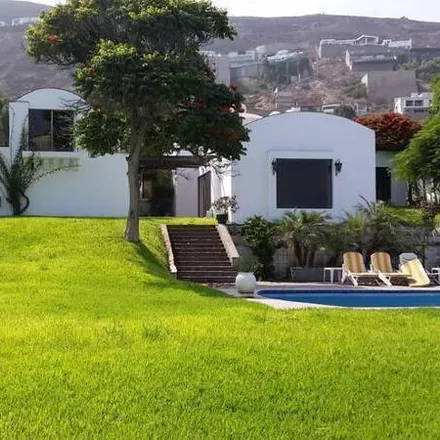 Rent this 4 bed house on Calle La Cima in Santiago de Surco, Lima Metropolitan Area 10853