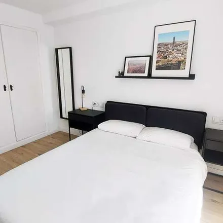 Rent this 3 bed apartment on Centro de salud Alamillo in Calle Periodista Juan Carlos Vélez Ruiz, 4