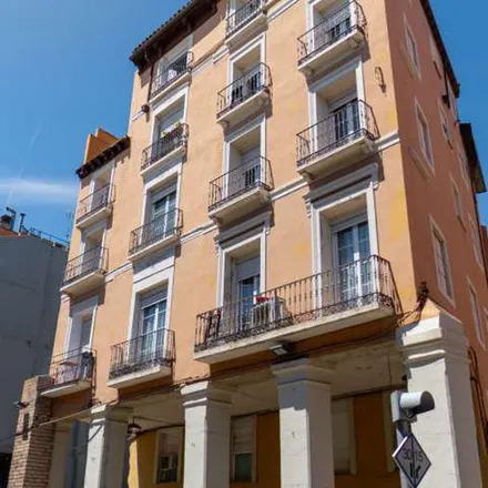 Image 9 - Calle de las Armas, 20, 50003 Zaragoza, Spain - Apartment for rent
