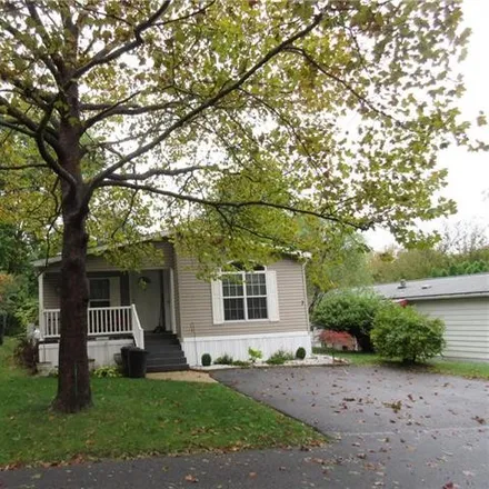 Buy this 3 bed house on 3 Parkview Court in Moore Township, PA 18014