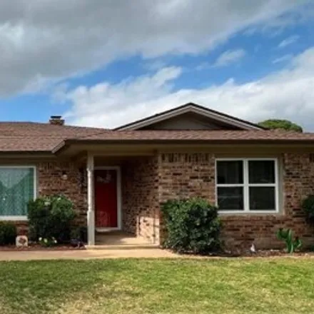 Buy this 4 bed house on 5508 80th Street in Lubbock, TX 79424