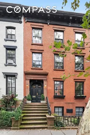 Rent this 4 bed townhouse on 188 Warren Street in New York, NY 11201