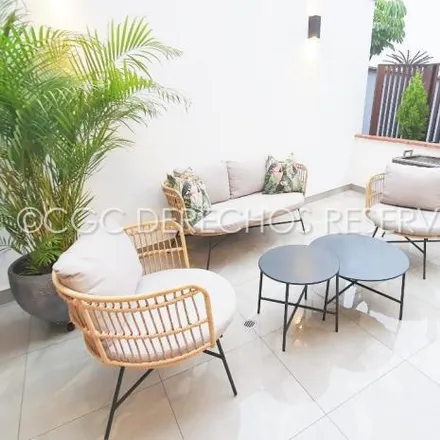 Buy this 3 bed apartment on Avenida del Sur in Santiago de Surco, Lima Metropolitan Area 51132