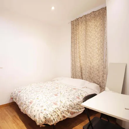 Image 9 - Hostal Díaz, Calle de Atocha, 51, 28012 Madrid, Spain - Apartment for rent