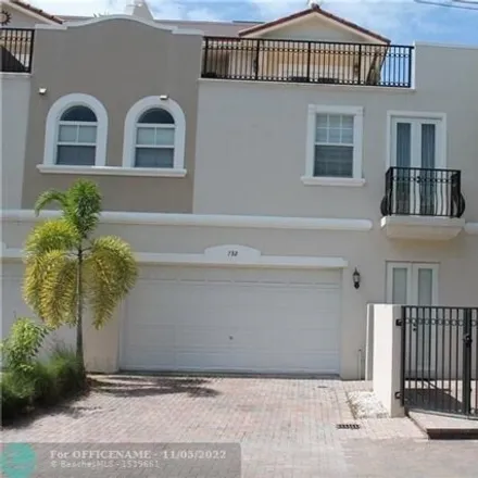Image 2 - 764 Northeast 15th Avenue, Fort Lauderdale, FL 33304, USA - House for rent
