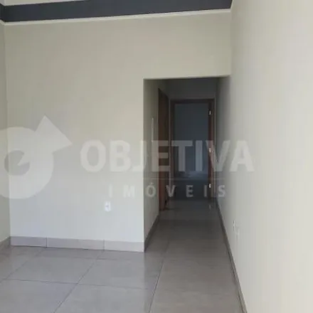 Buy this 2 bed house on Avenida Doutor Bezerra de Menezes in Jardim Brasília, Uberlândia - MG