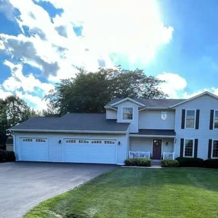 Buy this 4 bed house on 1929 39th Avenue in Whiteside County, IL 61081