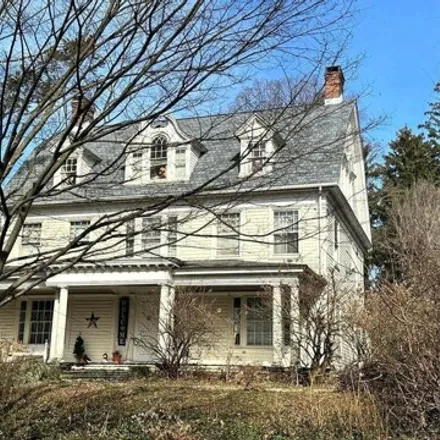 Image 3 - 770 Thomas Street, Stroudsburg, PA 18360, USA - House for sale