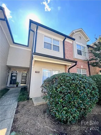 Buy this 8 bed duplex on 1724 Termini Drive in Charlotte, NC 28262