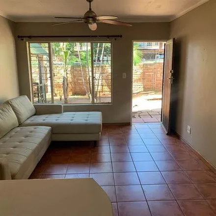 Image 5 - Engen, Hulton Road, The Orchards, Akasia, 0118, South Africa - Townhouse for rent
