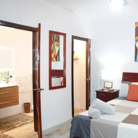 Rent this 1 bed condo on Cantón Quepos