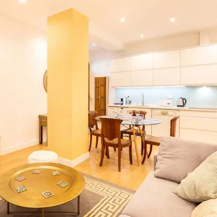 Rent this 2 bed apartment on Centro de Granada in Plaza de Bib-Rambla, 9