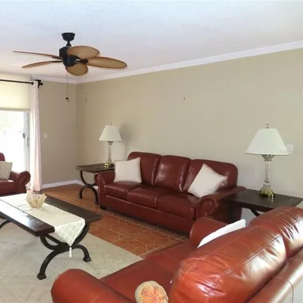 Image 3 - 1004 Pearce Drive, Clearwater, FL 33764, USA - Condo for sale