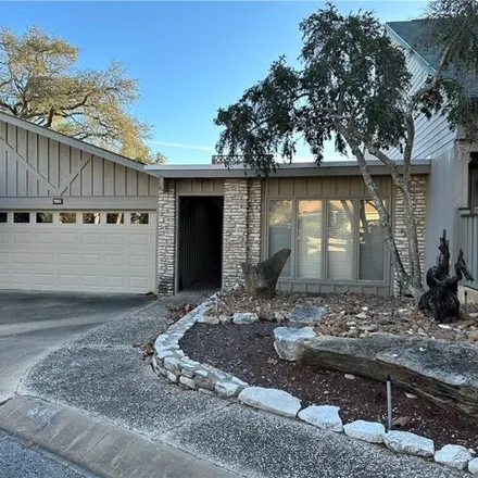 Rent this 3 bed house on Fairway Drive in Kerrville, TX