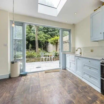 Image 5 - 25-59 Lockhurst Street, Clapton Park, London, E5 0AP, United Kingdom - Townhouse for sale