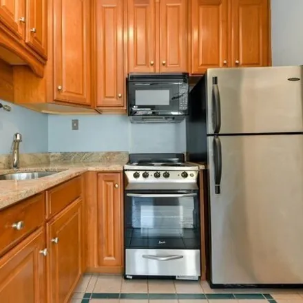 Image 4 - Harrison Ave @ Worcester Sq, Worcester Square, Boston, MA 02118, USA - Apartment for rent