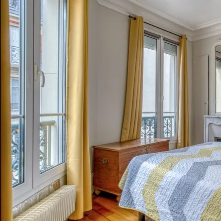 Image 1 - 7 ter Square Charles Laurent, 75015 Paris, France - Apartment for rent