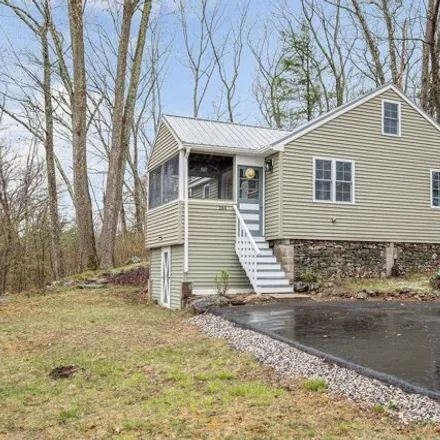 Buy this 2 bed house on 244 Shore Drive in Arlington Park, Salem
