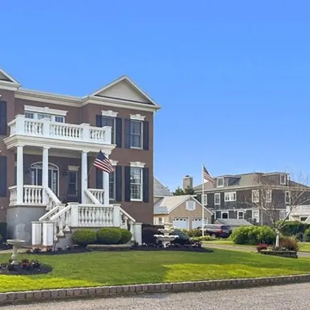 Rent this 4 bed house on unnamed road in Monmouth Beach, Monmouth County