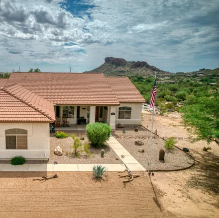 Buy this 4 bed house on South Gold Canyon Drive in Pinal County, AZ 85218