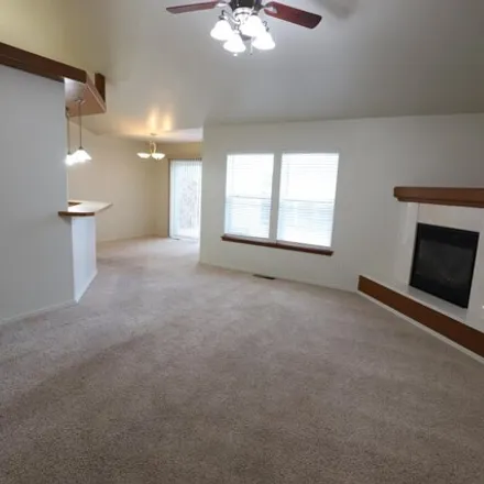Image 4 - 438 Canyon Crest Dr W, Twin Falls, Idaho, 83301 - House for sale