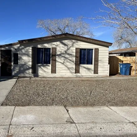 Buy this studio apartment on 830 Crestview Avenue in Page, AZ 86040