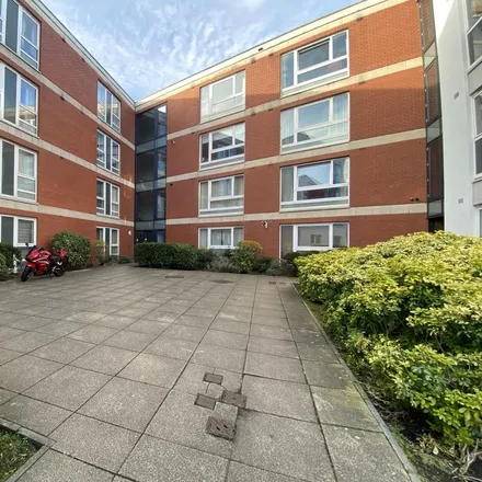 Rent this 2 bed apartment on 5 Hanson Park in Glasgow, G31 2HF