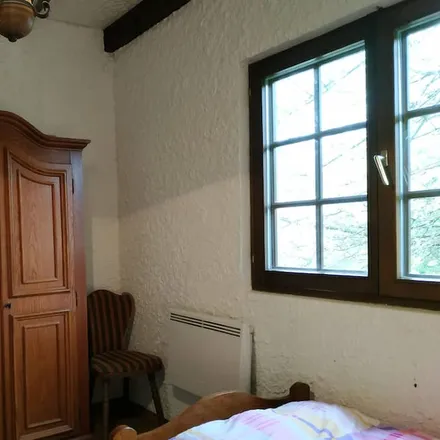 Rent this 2 bed house on Puttelange-aux-Lacs in 22 Place Jean et Jeanne Coumaros, 57510 Puttelange-aux-Lacs